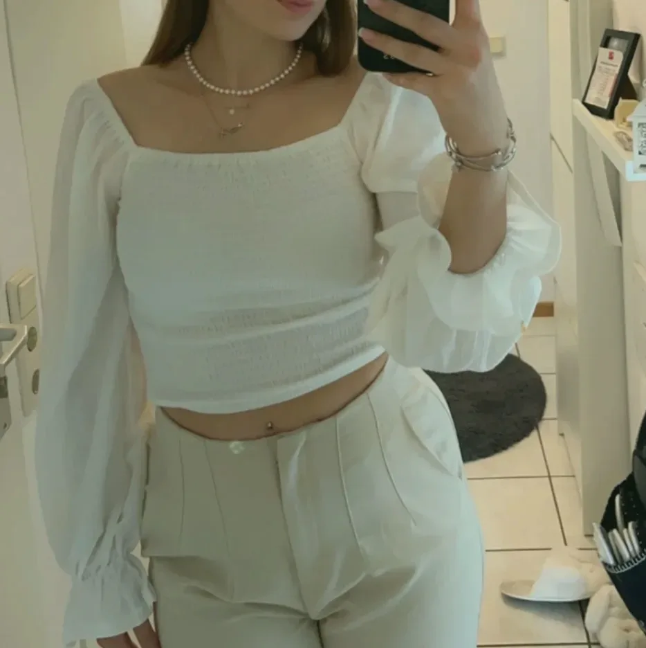 Katja, 25